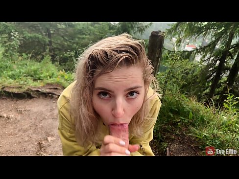 ❤️ Ragazza ingoia lo sperma dopo un pompino in pubblico - Eva Elfi ❤ Porno belloal it.sexycamse.top ️❤